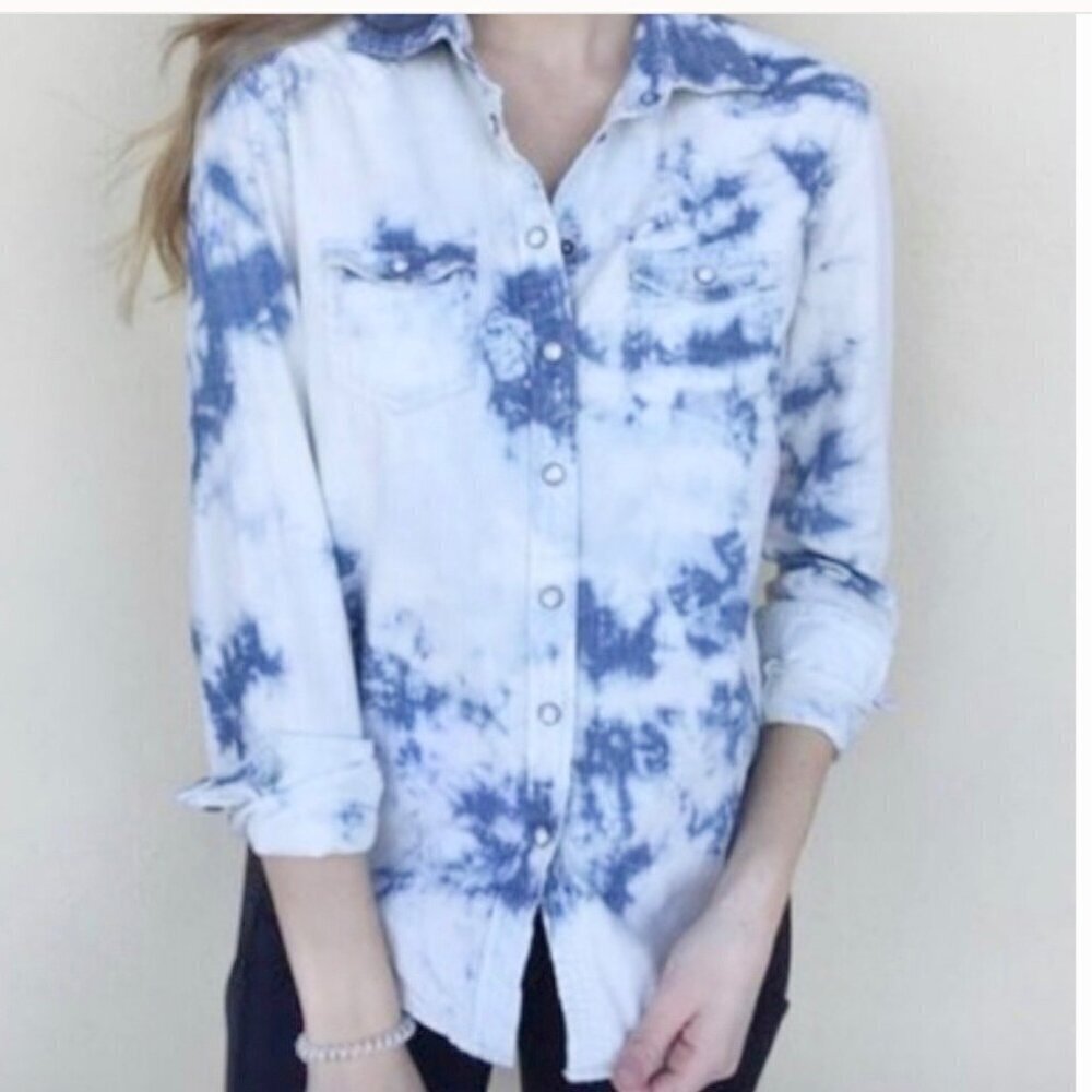 American Eagle Small Avis Pearl Snap Women’s Western Tie Dye Shirt Top Blue